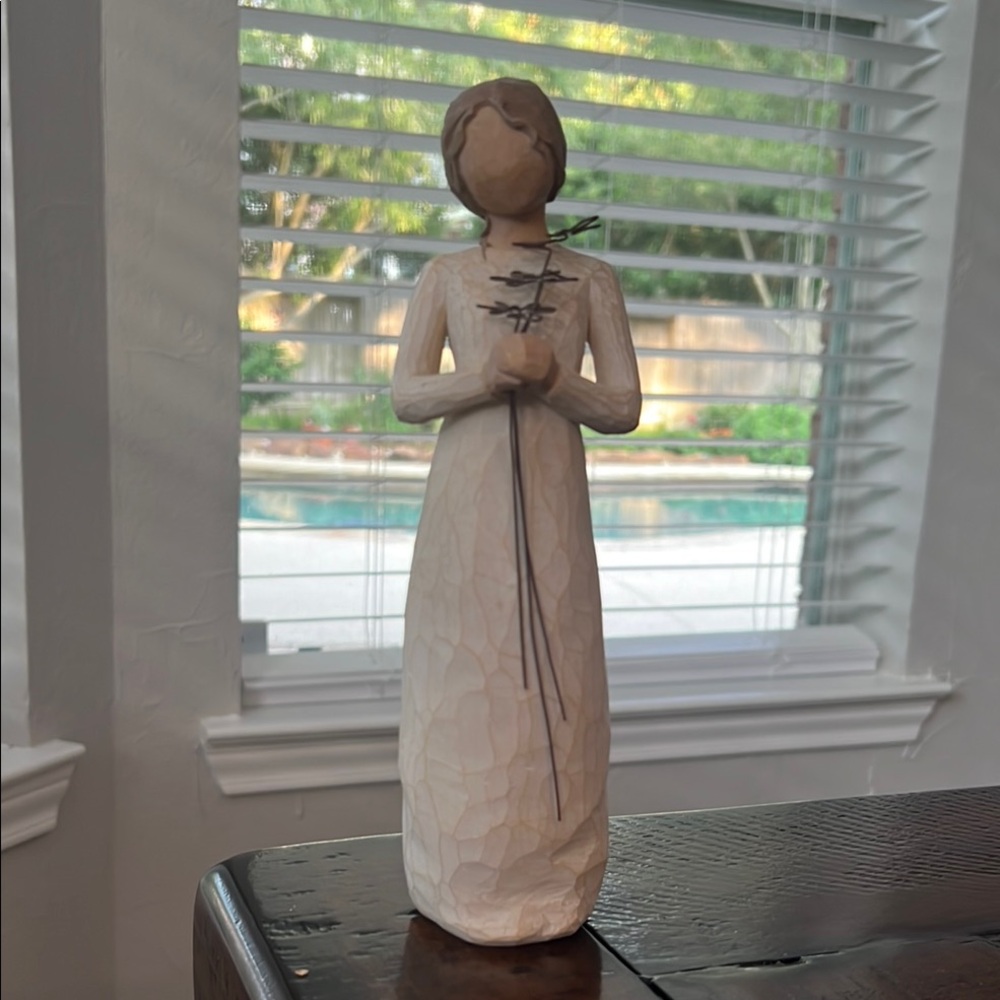 Willow Tree Grateful